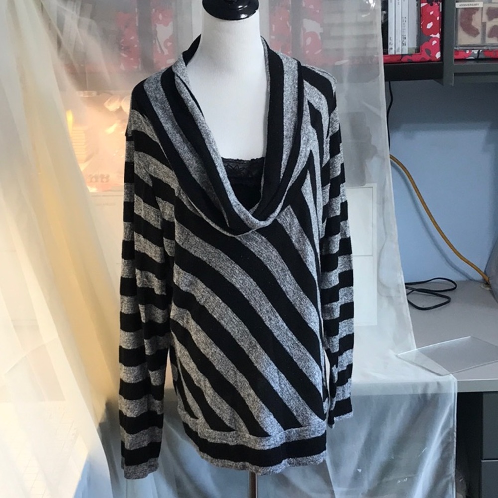 Black/silver sweater